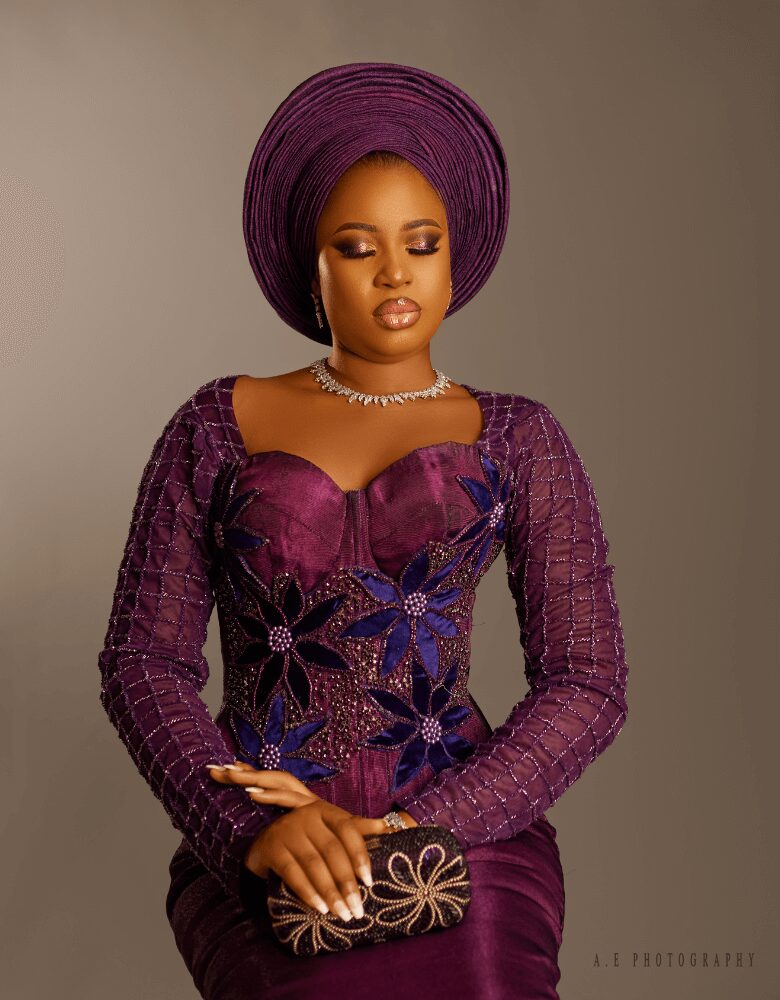 A perfectly finished makeup done by a Professional MUA in Abule Egba